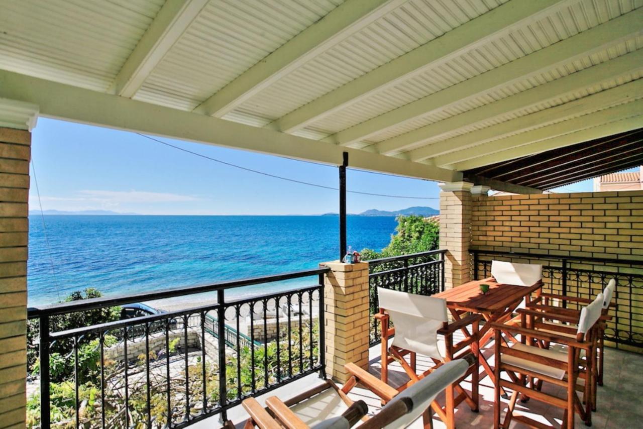 Kaminaki Beachfront Apartments Nisaki  Exterior photo
